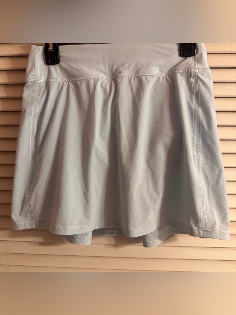 Lululemon Pace Rival Mid-Rise Skirt *Extra Long
Powder Blue Size 4